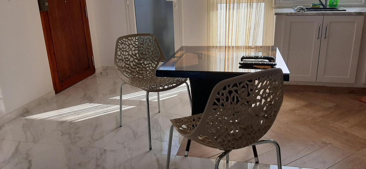 Leo Haute Standing Appartment S1 Center Ville Monastir Exterior foto